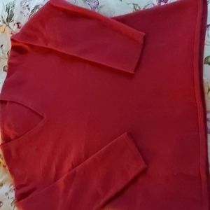 Cashmere v neck sweater